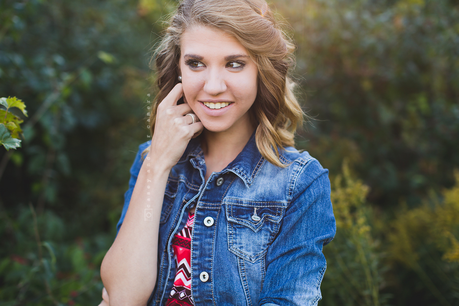 Indianapolis Senior Photographer | casey and her camera