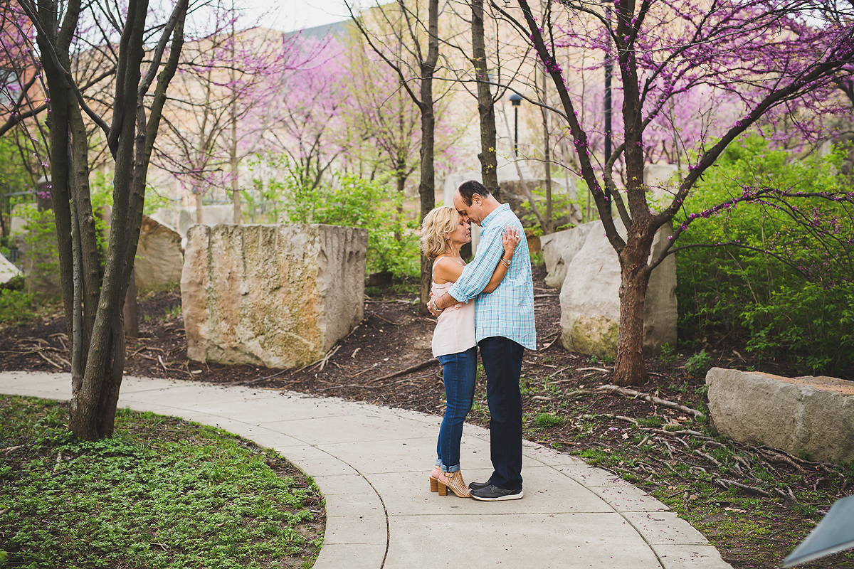 Indianapolis Canal Engagement Session | Indianapolis Photographers | casey and her camera