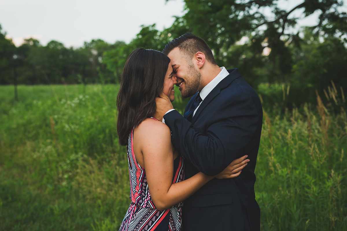 Engagement Photos in Indianapolis, Indiana | Indianapolis Wedding Photographers | casey and her camera