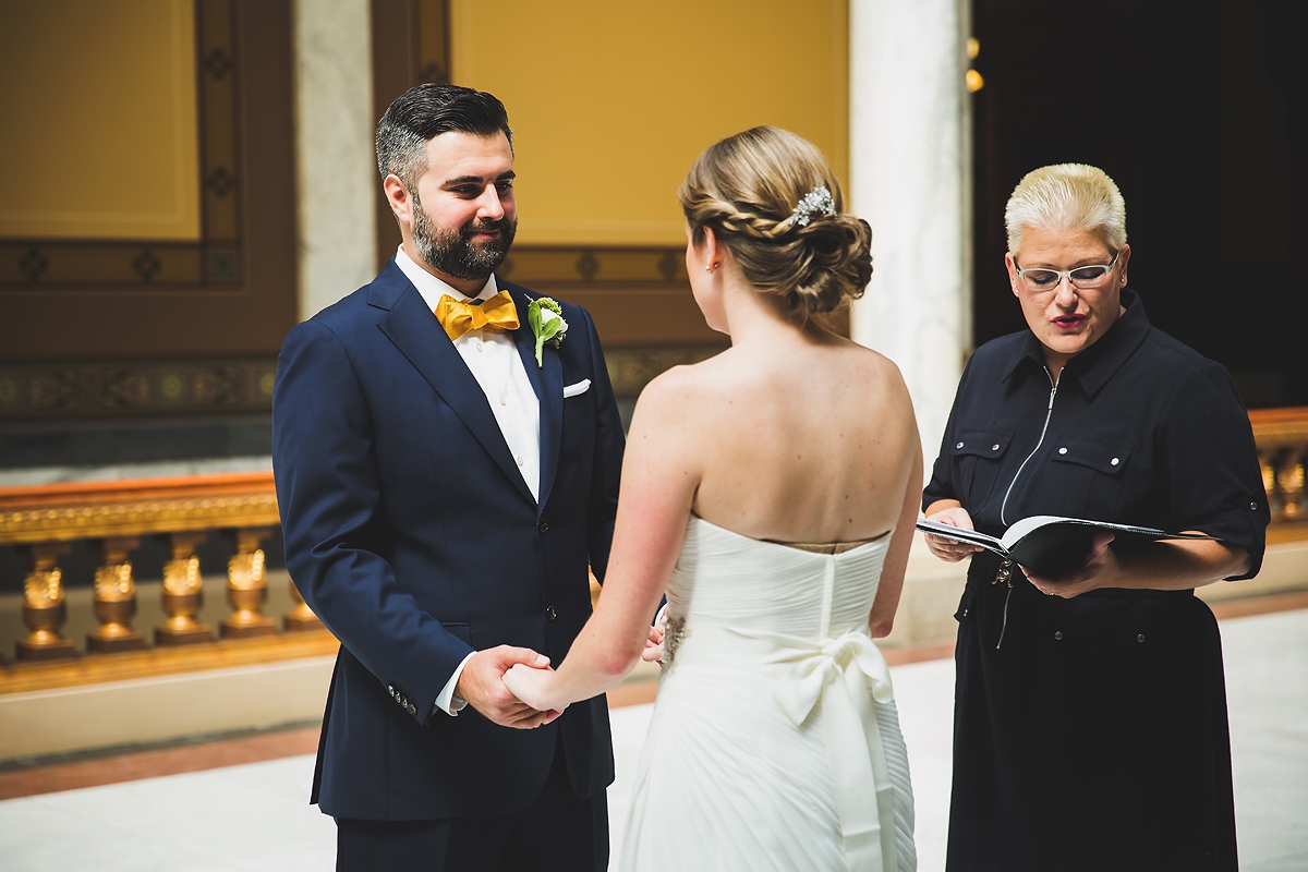 Indiana Statehouse Elopement | Indianapolis Elopement Photographers | casey and her camera