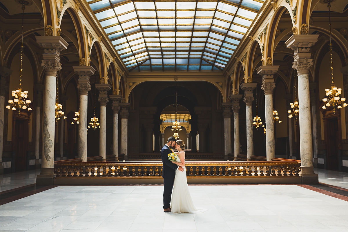 Indiana Statehouse Elopement | Indianapolis Elopement Photographers | casey and her camera