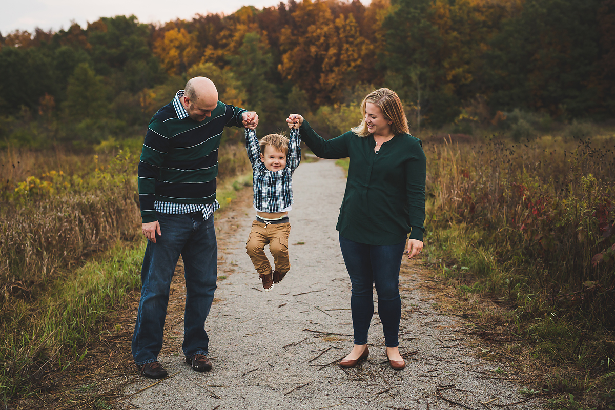 traveling family photographer | indianapolis photographers who specialize in families | casey and her camera