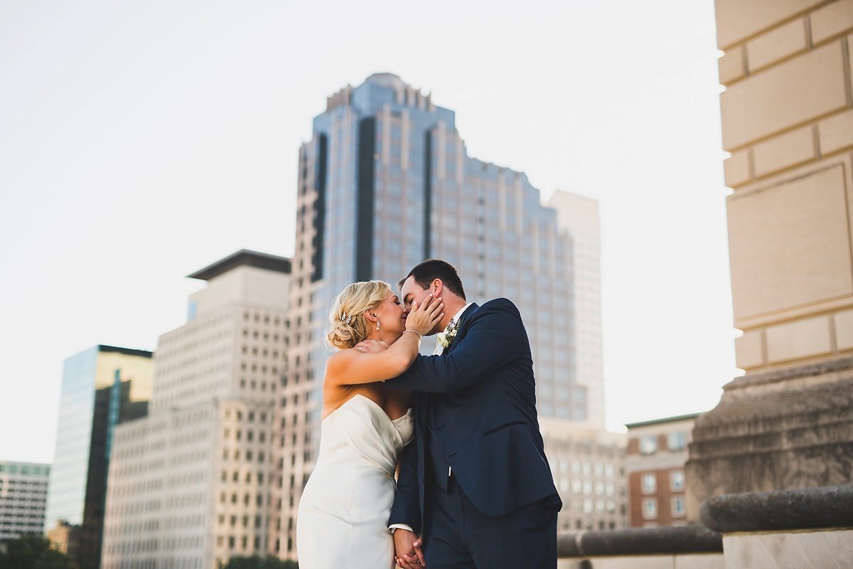 1899 Experience Venue Wedding | Indianapolis Wedding Photography | casey and her camera