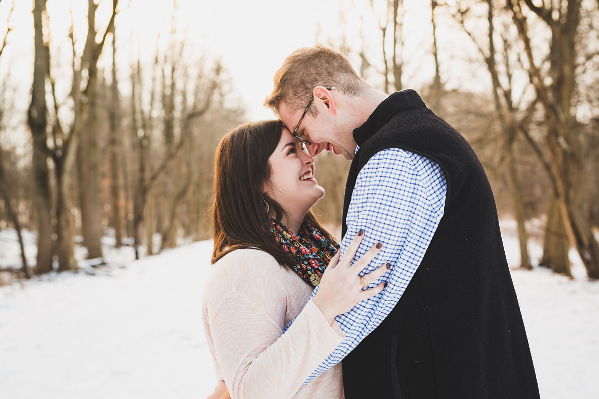 Snowy Engagement Session in Indianapolis | Indianapolis Photographers | casey and her camera