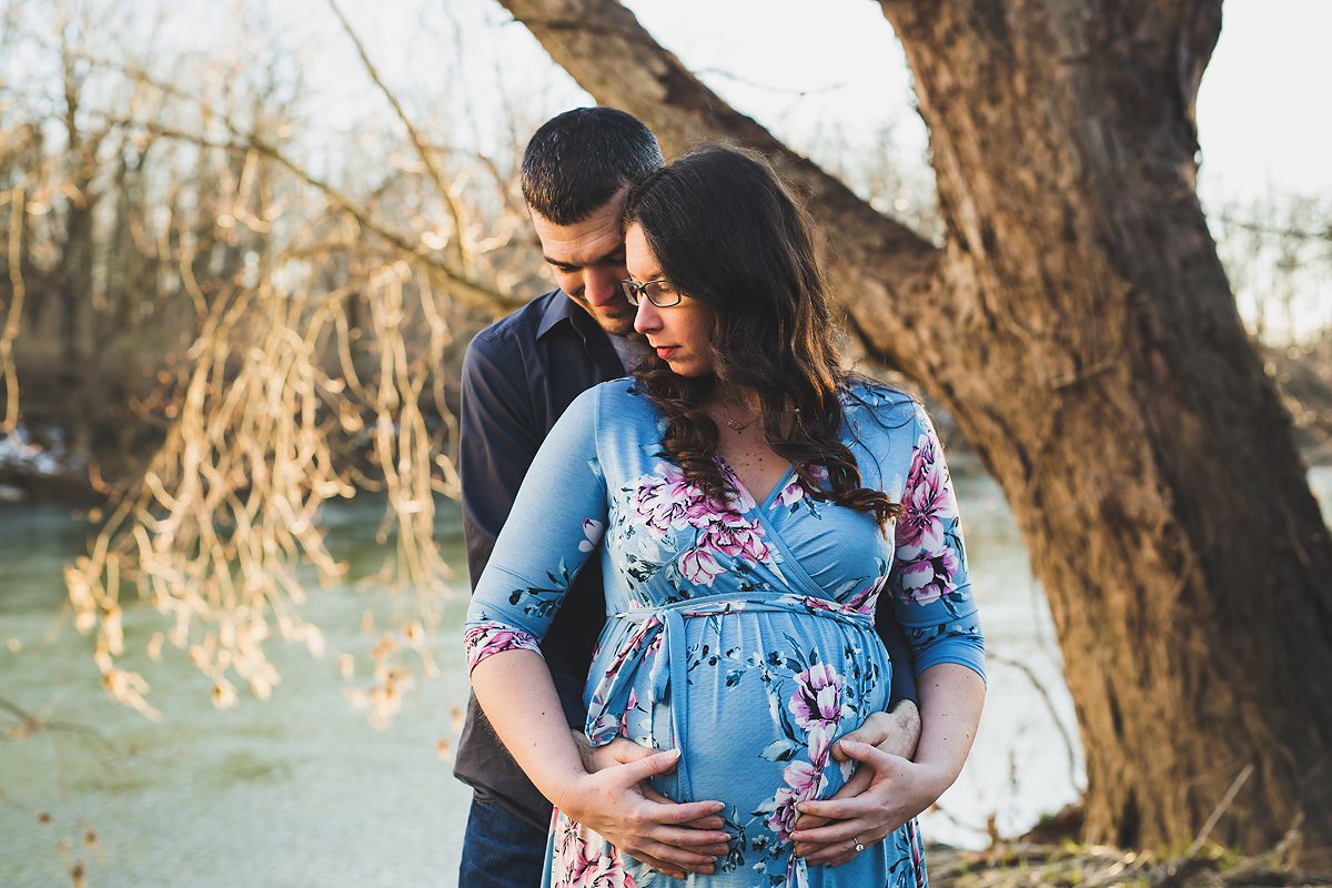 Maternity Session at Potter's Bridge | Indianapolis Photographer | casey and her camera