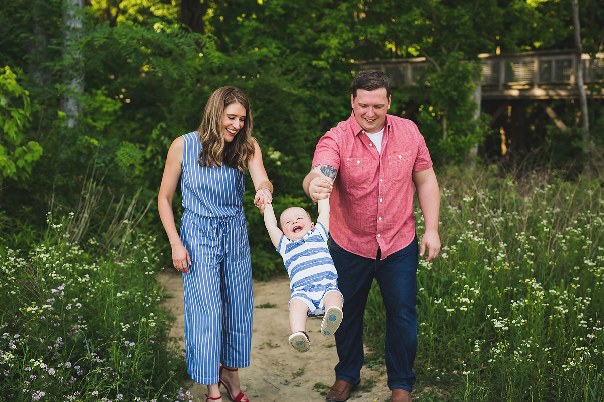 Lifestyle Cake Smash | Indianapolis Lifestyle Photographer | Flat Fork Creek Park Family Session | casey and her camera