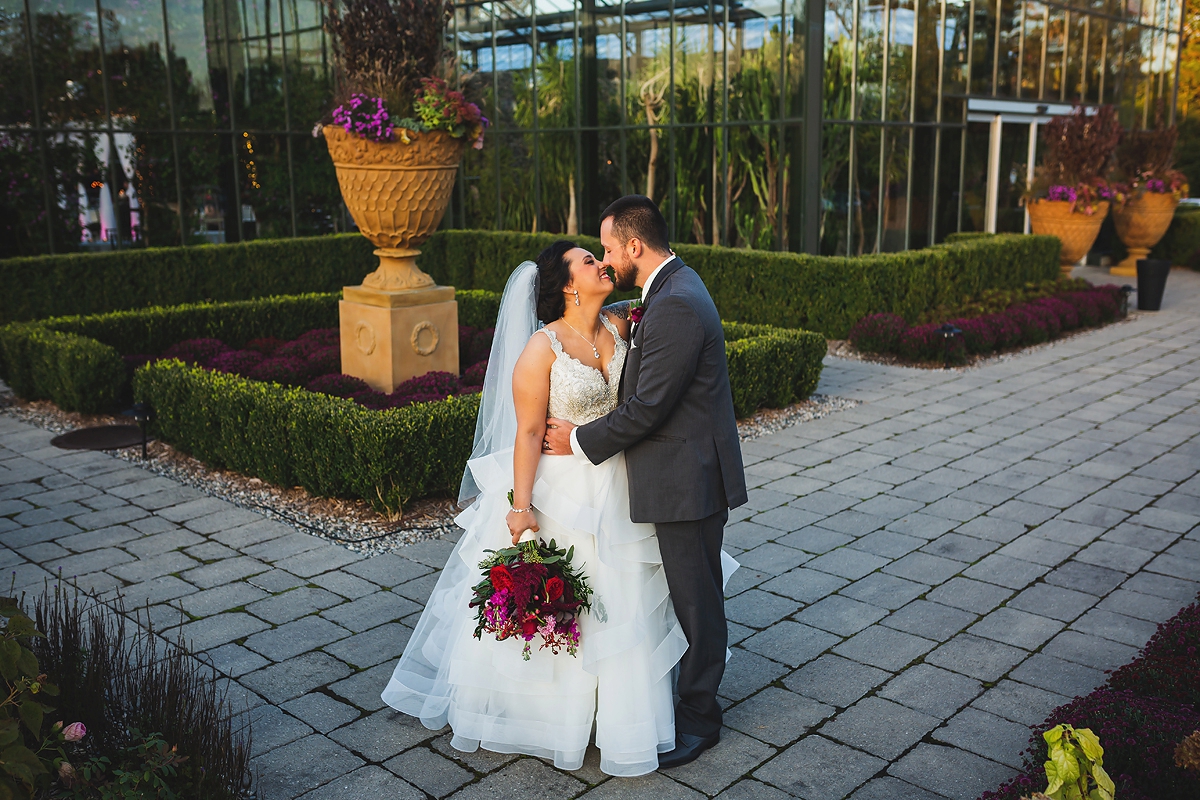 Planterra Conservatory Wedding | Detroit Wedding Photographer | casey and her camera