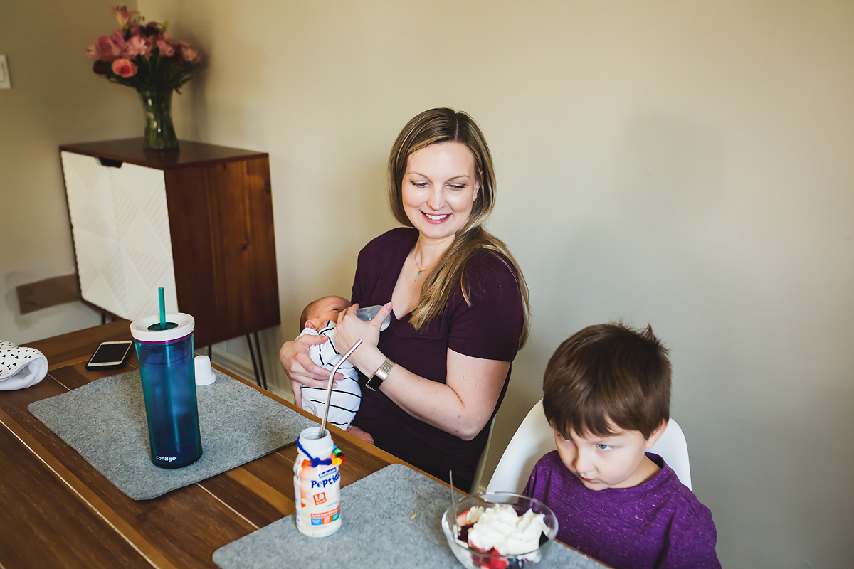 Lifestyle Newborn Session | Indianapolis Newborn Photography | casey and her camera