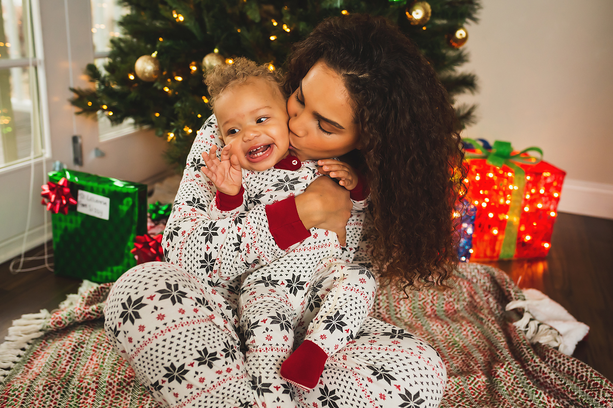 Christmas Family Session | Indianapolis Photographers | casey and her camera