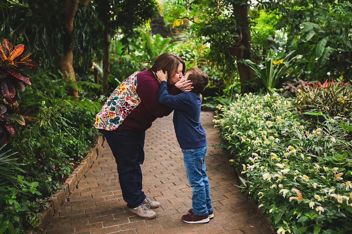 Garfield Park Conservatory Family Session | Indianapolis Family Photographers | casey and her camera