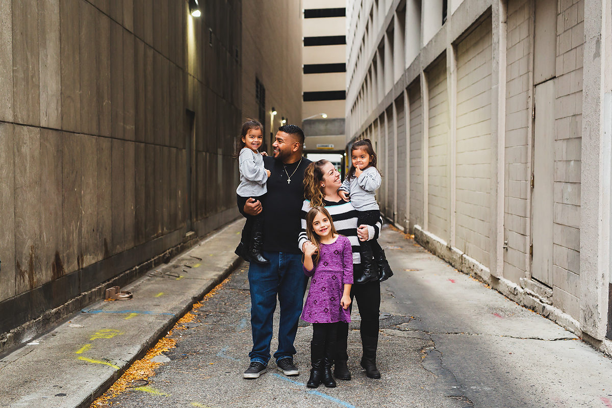 Downtown Indy Family Session | Indianapolis Photographer | casey and her camera