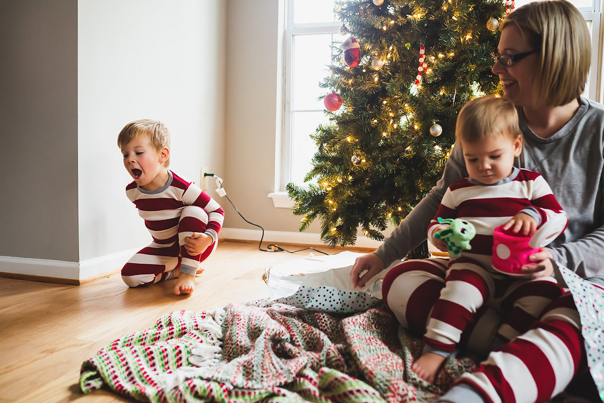 Christmas Jammies Session | Indianapolis Family Photographer | casey and her camera