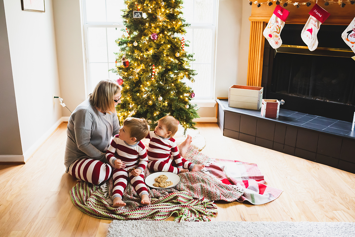 Christmas Jammies Session | Indianapolis Family Photographer | casey and her camera