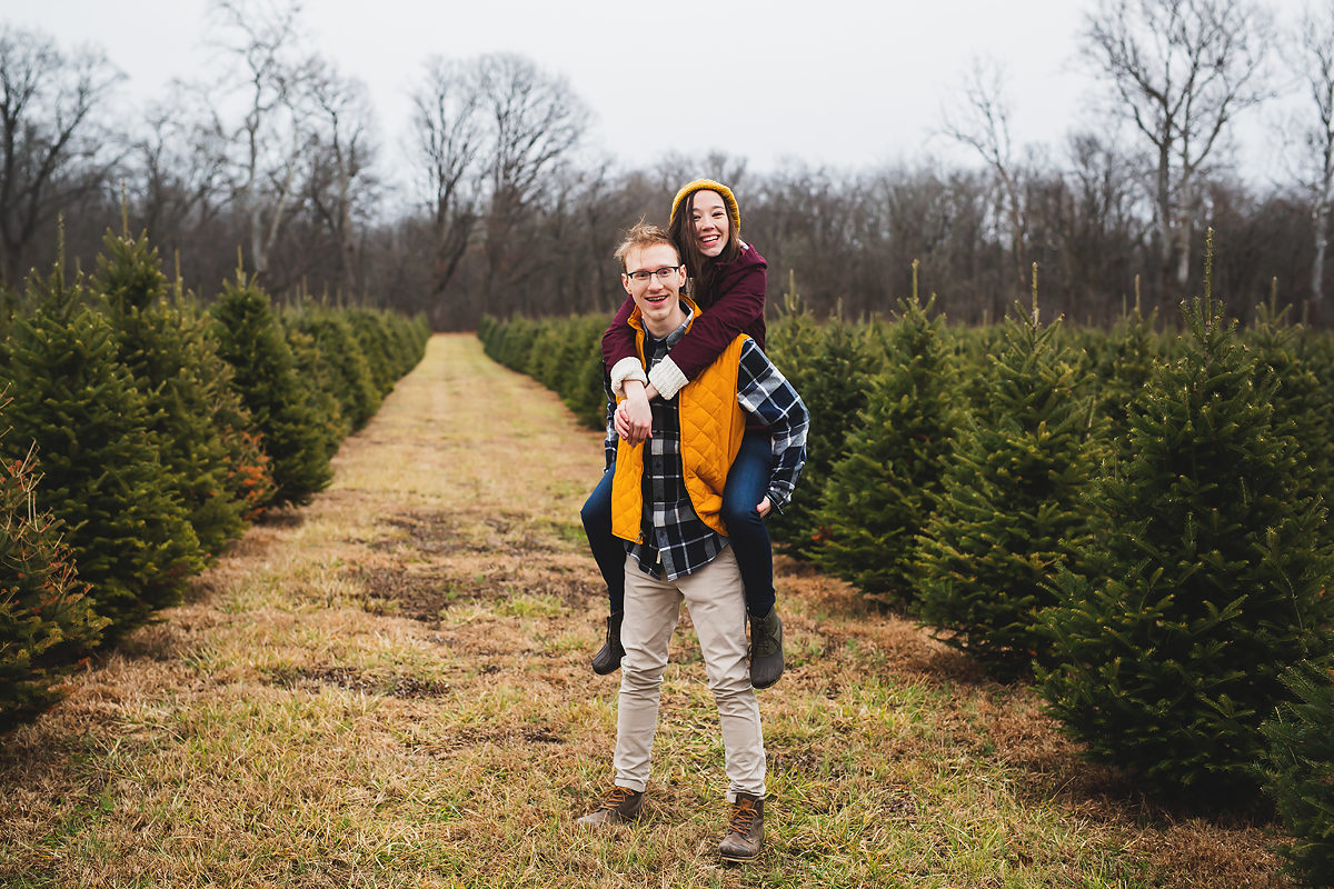 Dull's Tree Farm Family Session  | Indianapolis Family Photographer | casey and her camera