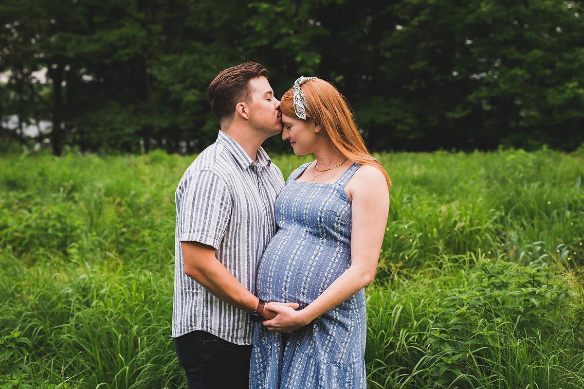 Summer Maternity Session | Indianapolis Maternity Photographers | casey and her camera