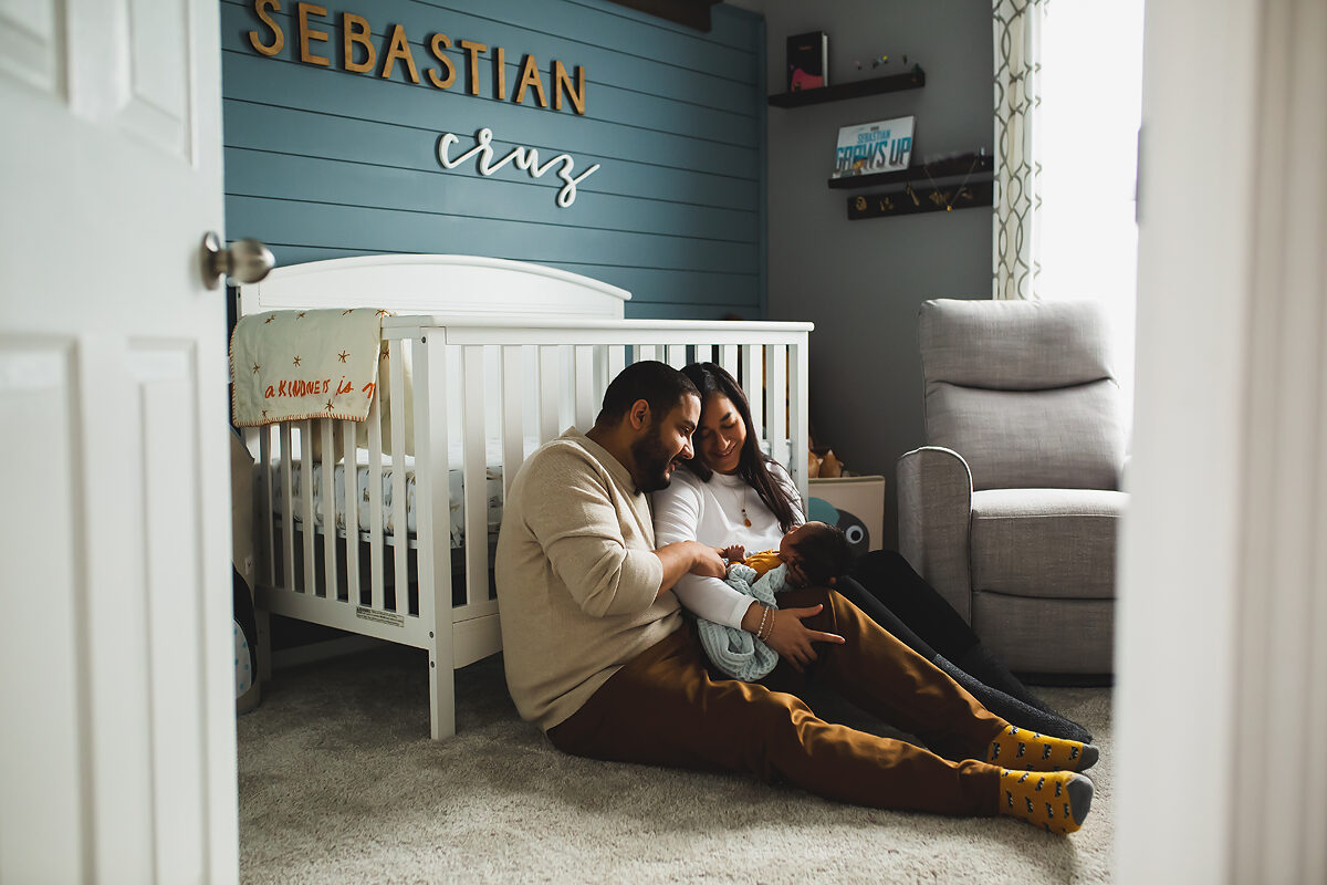 Lifestyle Newborn Photography | Ann Arbor Michigan Family Photographers | casey and her camera