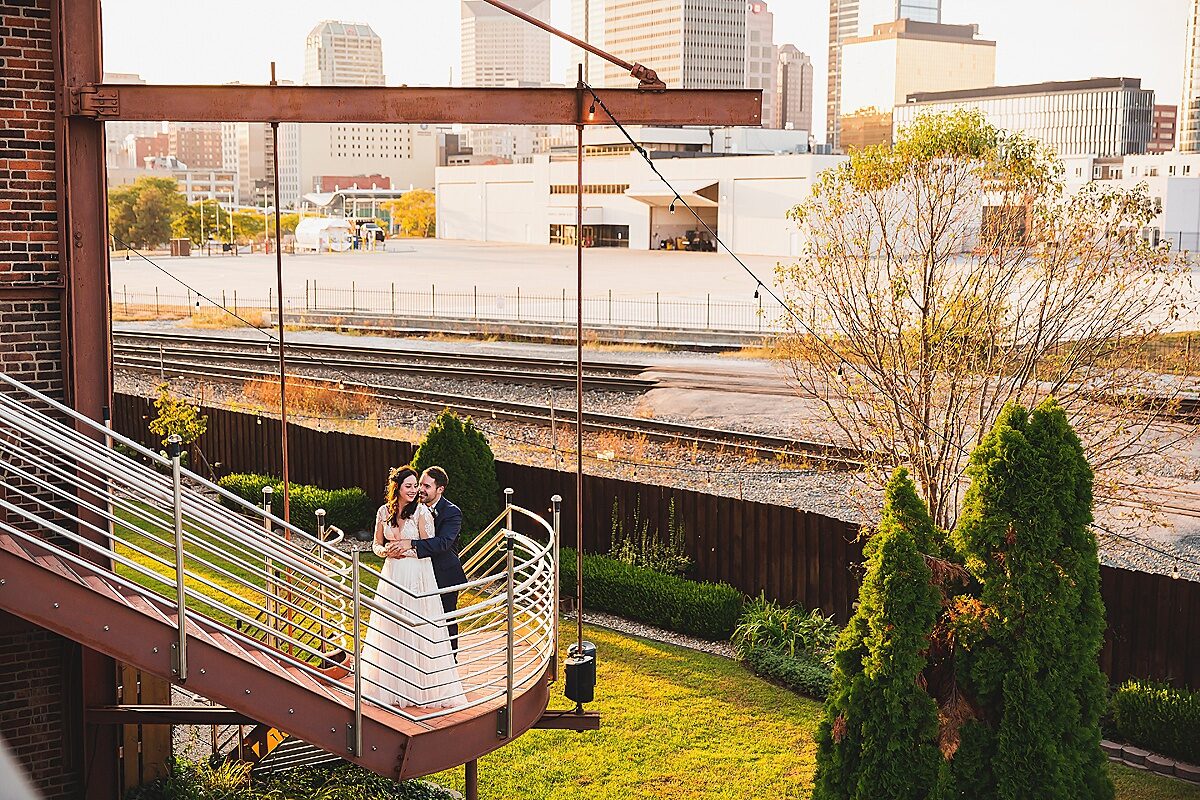 Intimate Mavris Wedding | Indianapolis Wedding Photographers | Mavris Micro Wedding | casey and her camera