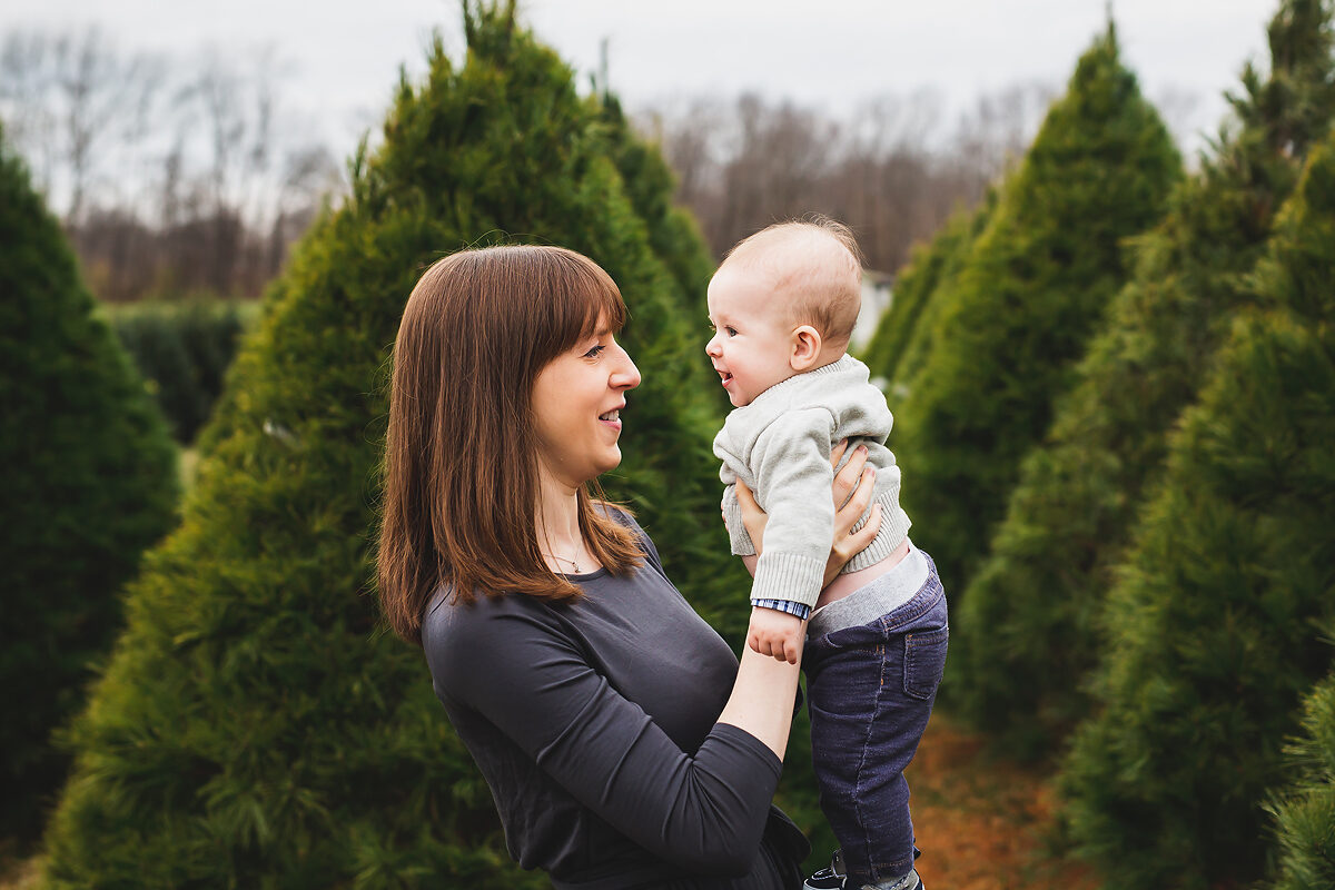 Dull's Tree Farm Family Session | Indianapolis Family Photographer | casey and her camera