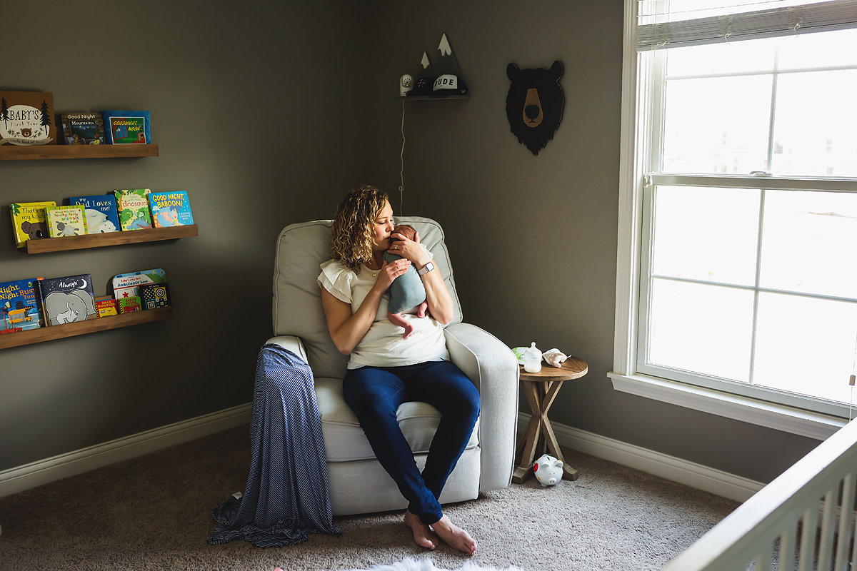 Indianapolis Newborn Photography | Newborn Lifestyle Session | casey and her camera