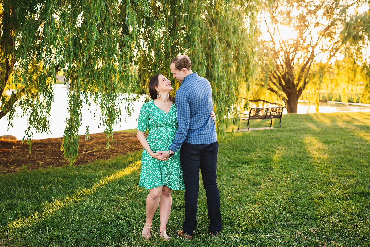 Coxhall Gardens Maternity Session | Indianapolis Maternity Photographer | casey and her camera