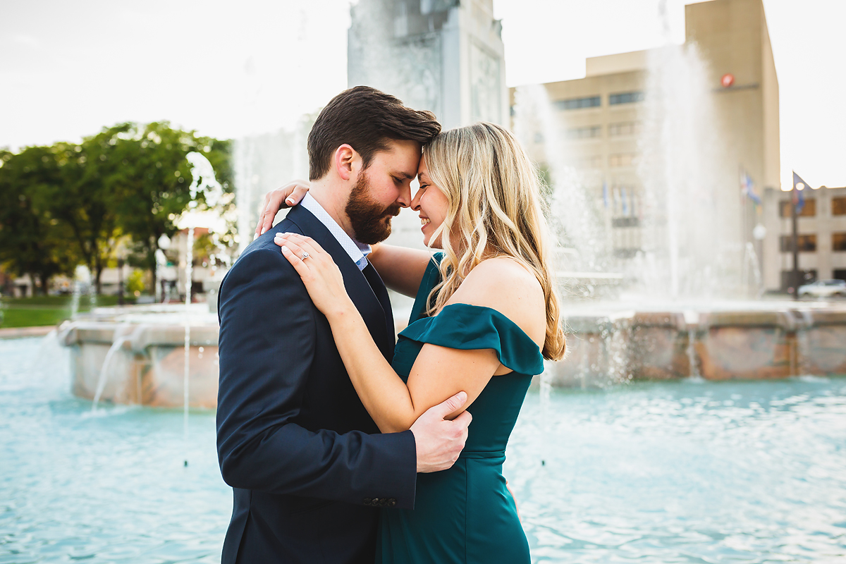 Downtown Indianapolis Engagement Session | Obelisk Square Engagement Session | casey and her camera