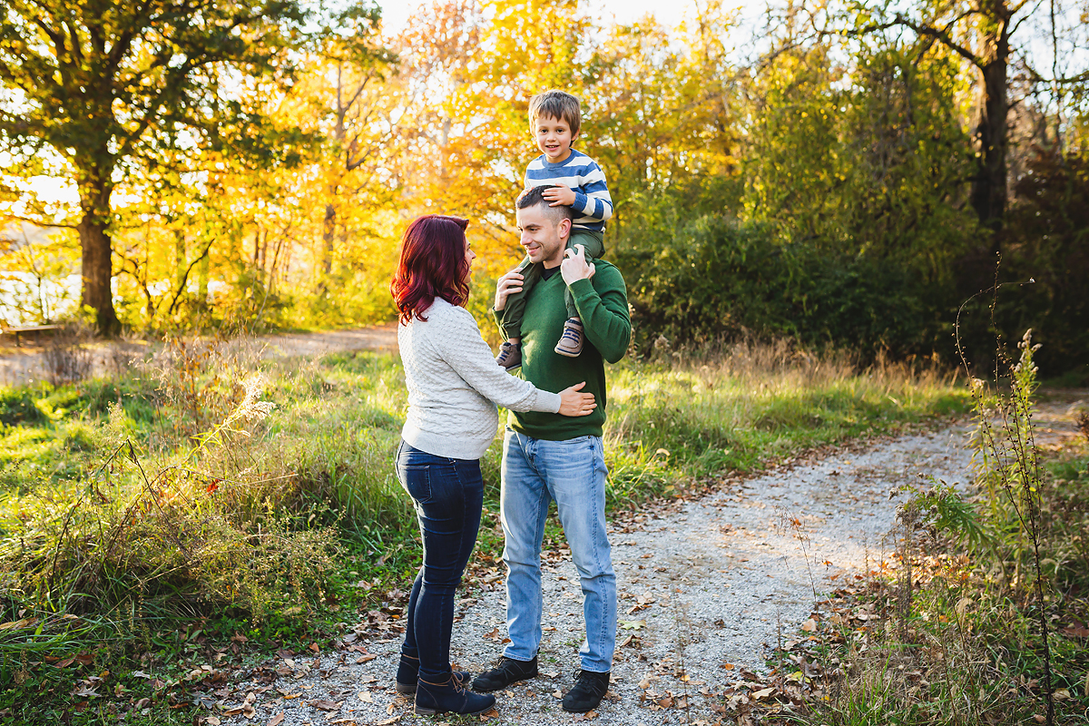 Fall Family Photos | Eagle Creek Park Family Session | casey and her camera